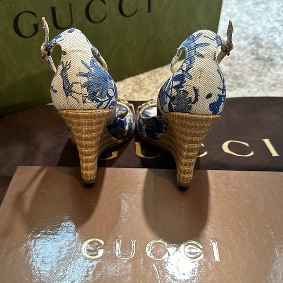 Vintage Gucci Flora Horsebit Ankle Strap Wedge Sandals (Indigo) Size 7 - Picture 6 of 11
